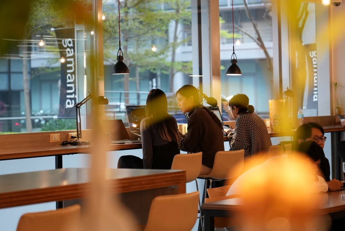 橘子落實「轉動環境友善」理念,員工餐廳「普橘島」推動綠食宣言